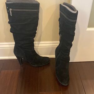Guess black suede boots